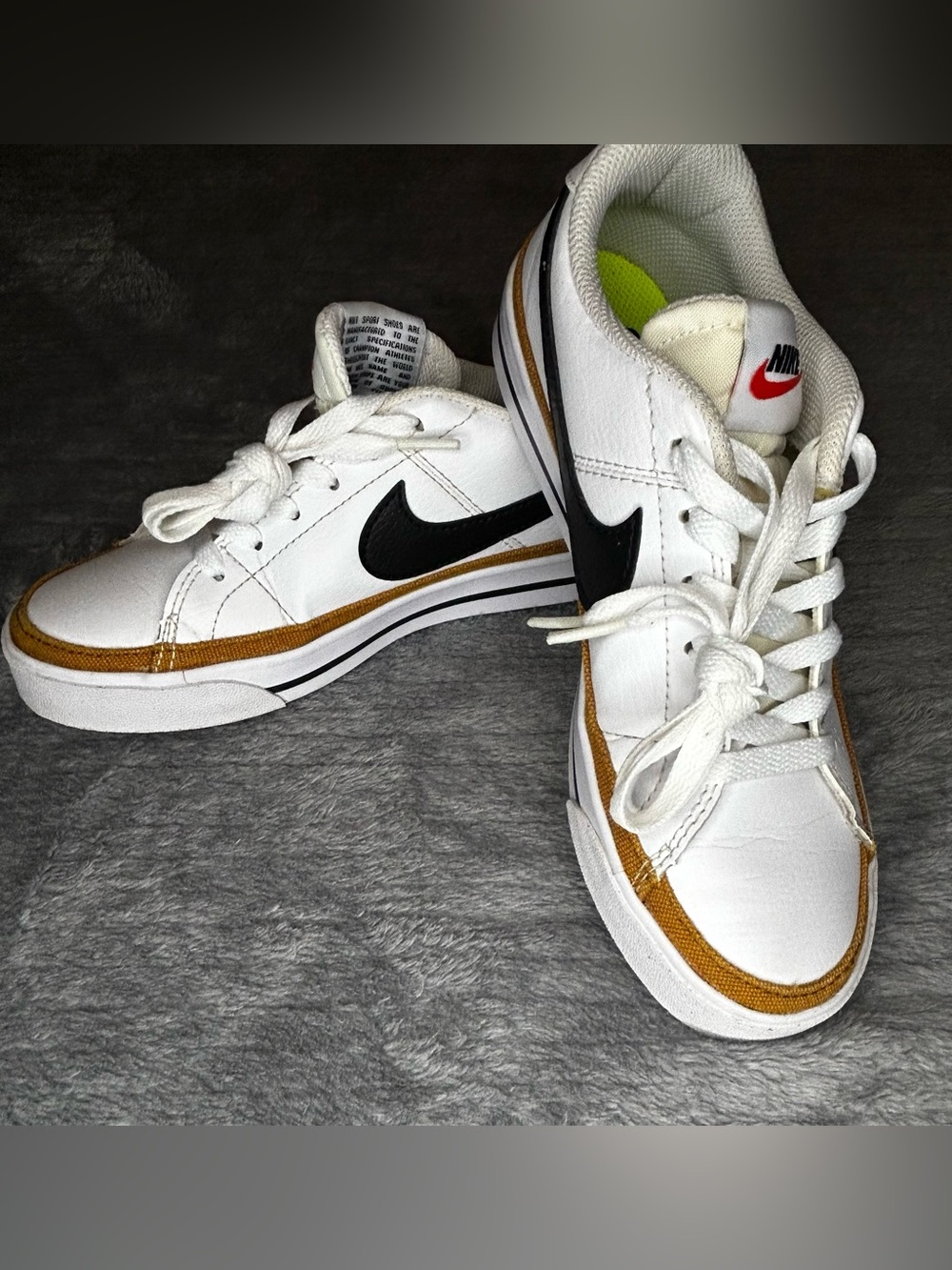 Nike Court Legacy Women's Size 6 White/Black/Gold Low-Top Sneaker